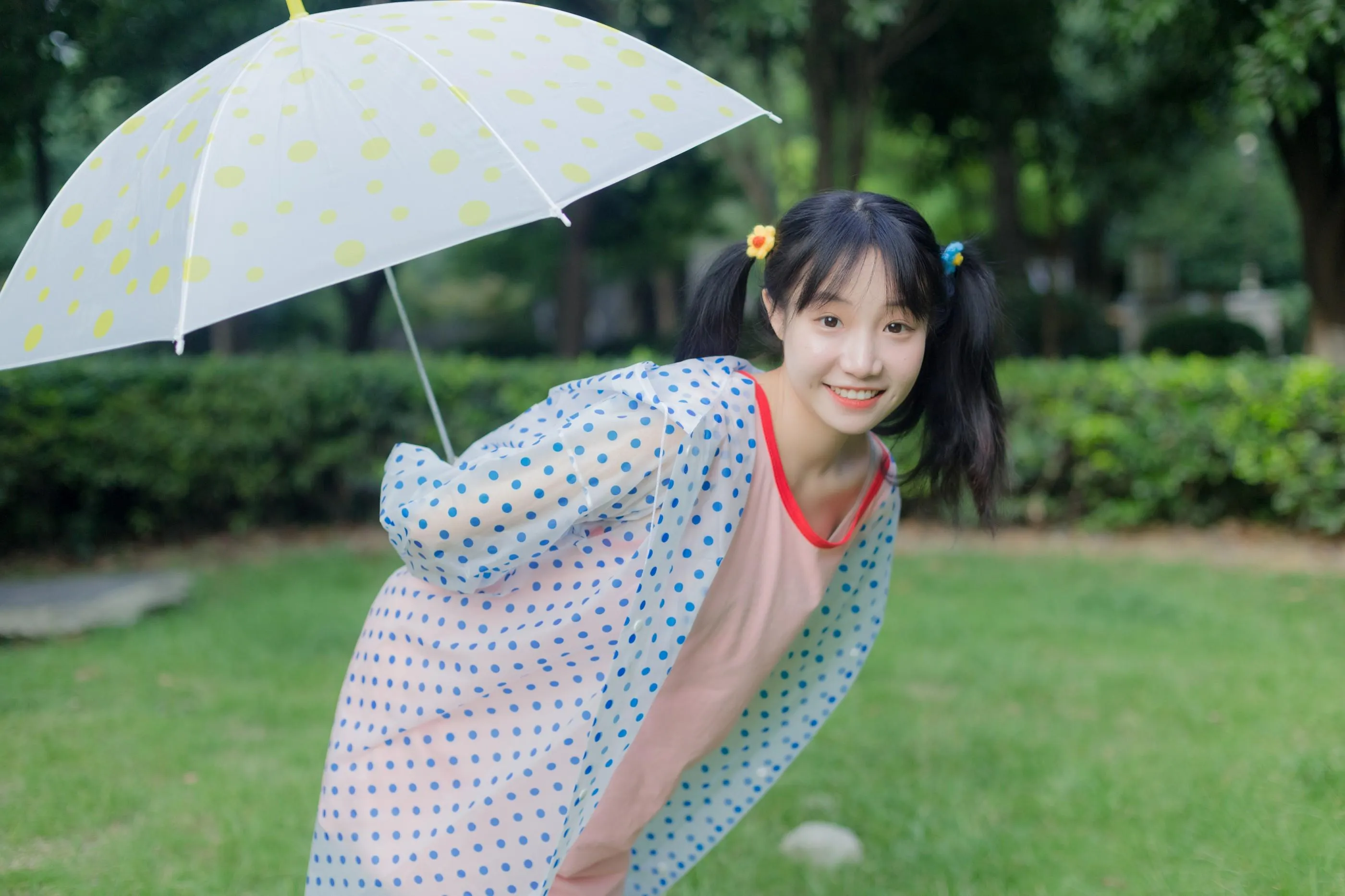 [YITUYU艺图语]2022.07.15 开心的阴天的魔法药水 欧包包包 [35P]插图7